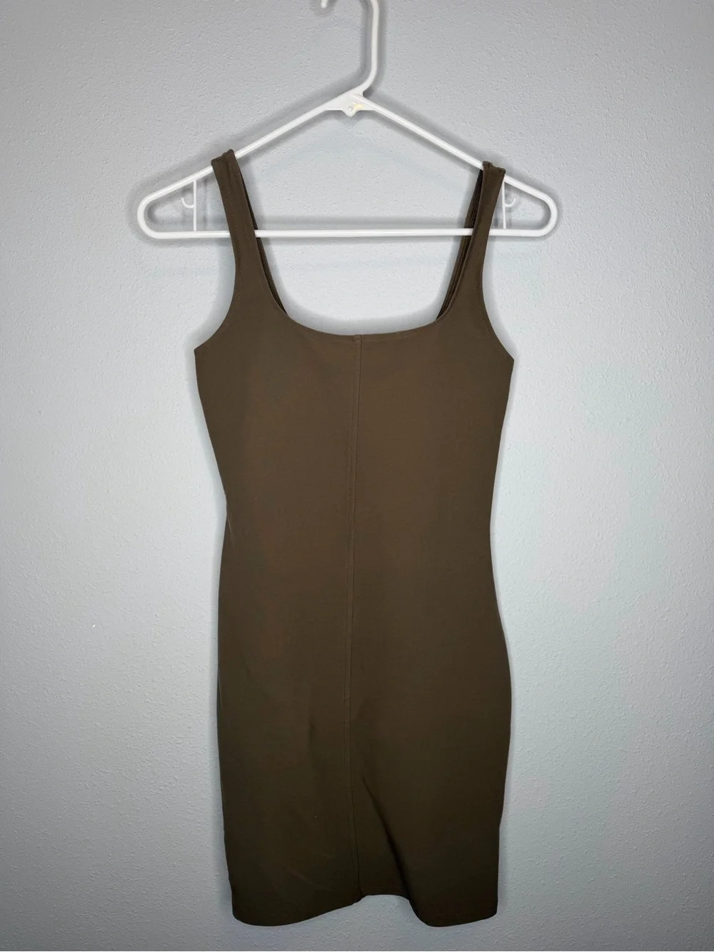 Alo Yoga alosoft head start dress olive green size XS women’s
